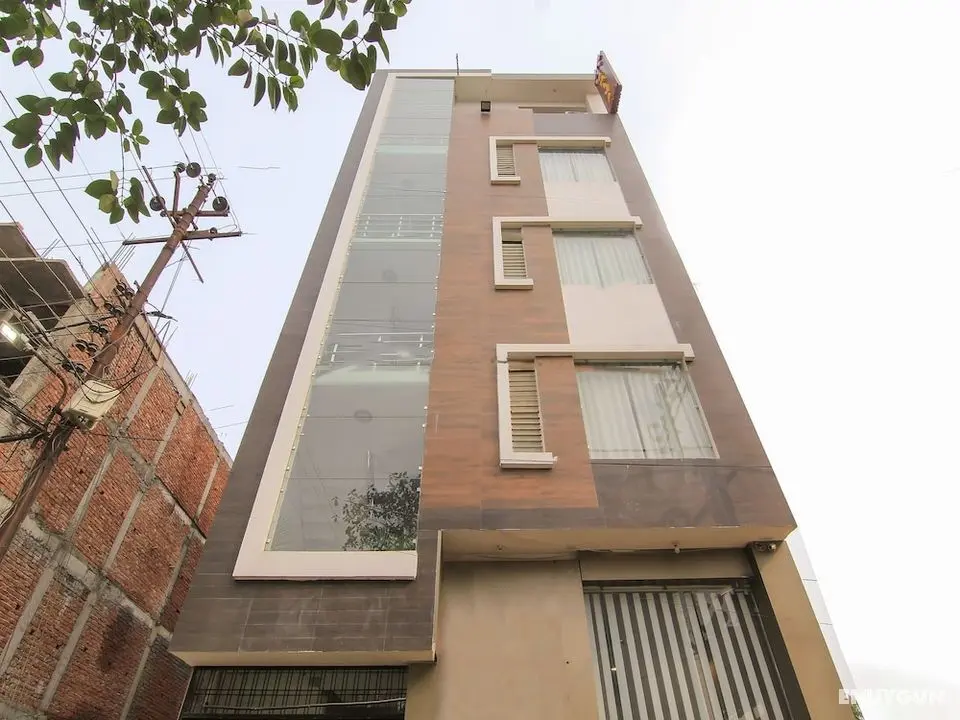 OYO 6780 Hotel Shiva Grand - Dış Mekan