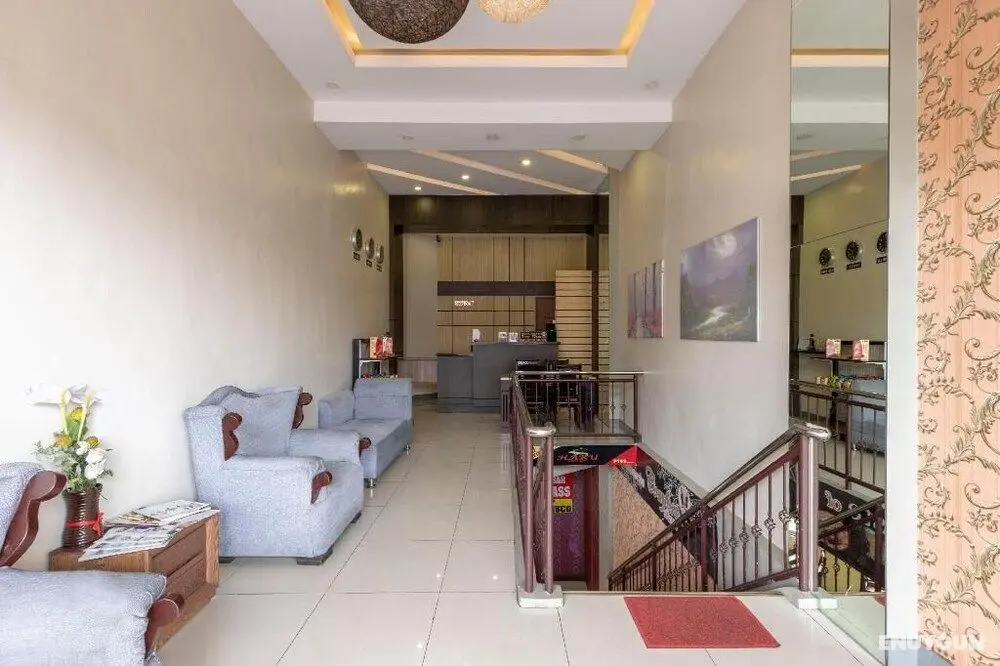 OYO 767 Hotel Urban - Khotel Kurban Hotel - Öne Çıkan Resim
