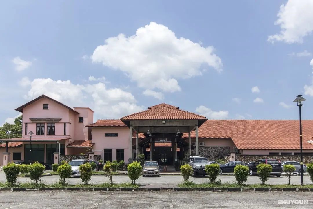 OYO 771 Ivory Hotel Resort - Genel