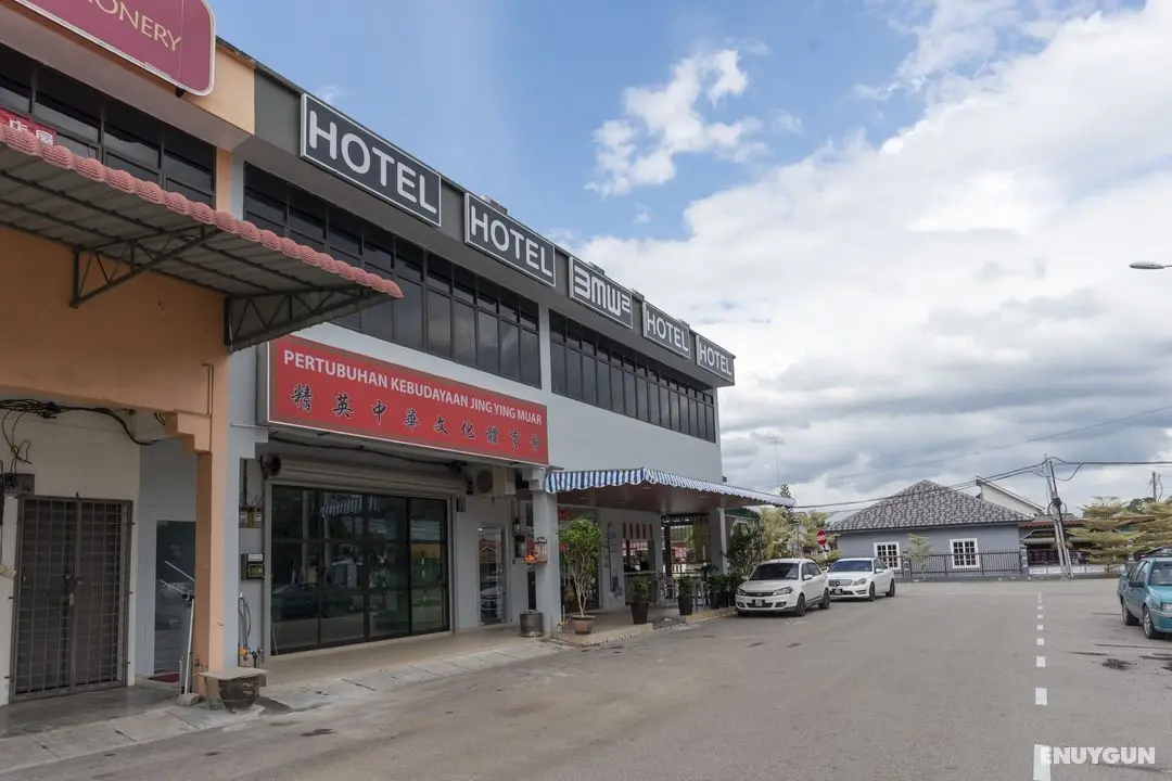 OYO 778 Bmw 2 Hotel - Genel