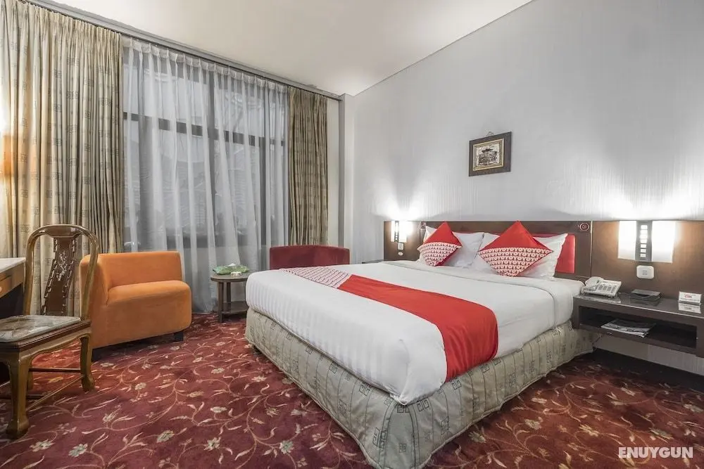 OYO 821 Hotel Dinasti - Öne Çıkan Resim
