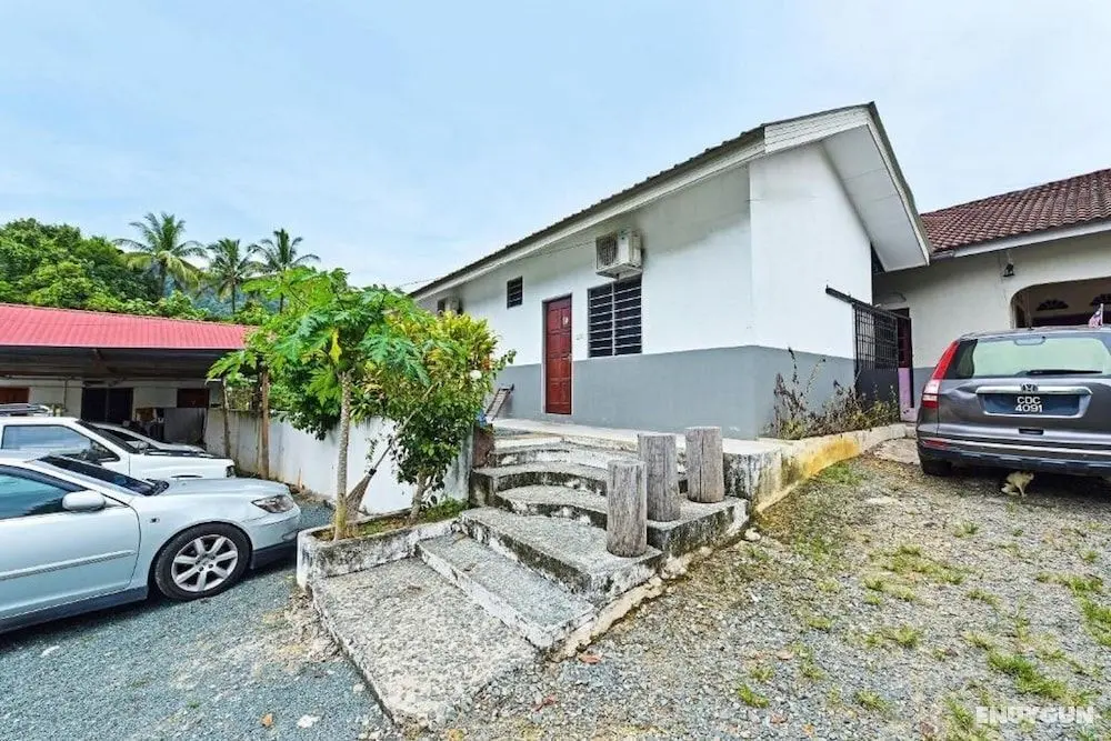 OYO 90618 D'tahan Motel Taman Negara - Öne Çıkan Resim