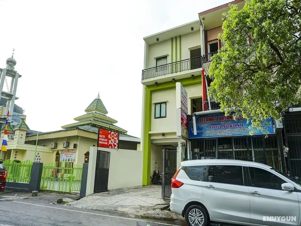 OYO 91182 Kos'ta Homestay Makassar - Dış Mekan