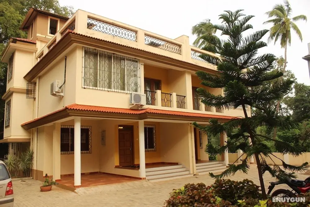 OYO 9218 Home Duplex 4 BHK Villa Candolim - Dış Mekan