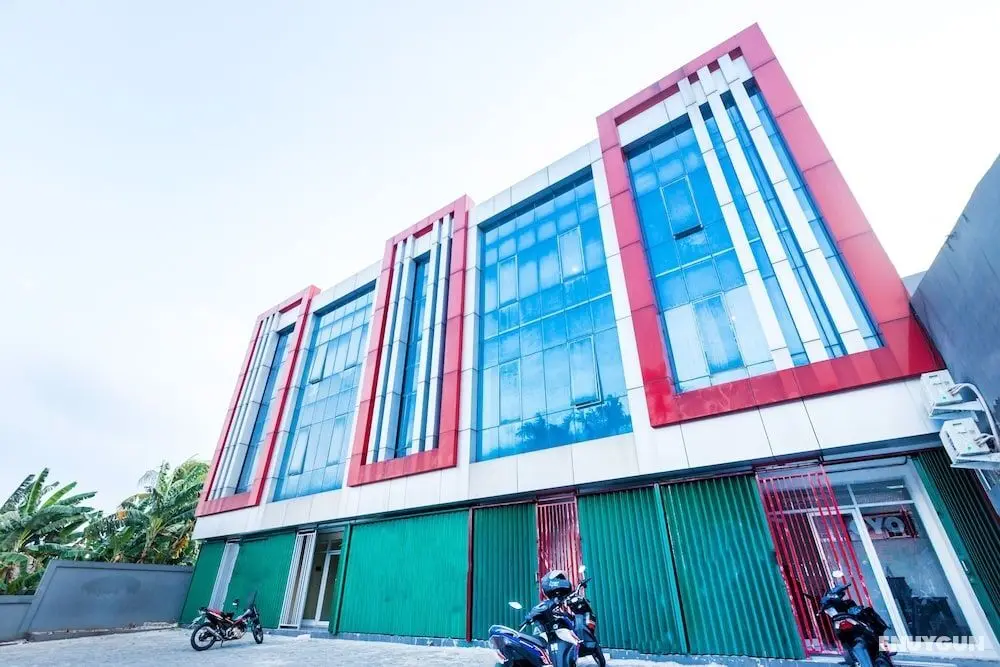 OYO 925 Grand Wijaya Bintaro - Dış Mekan
