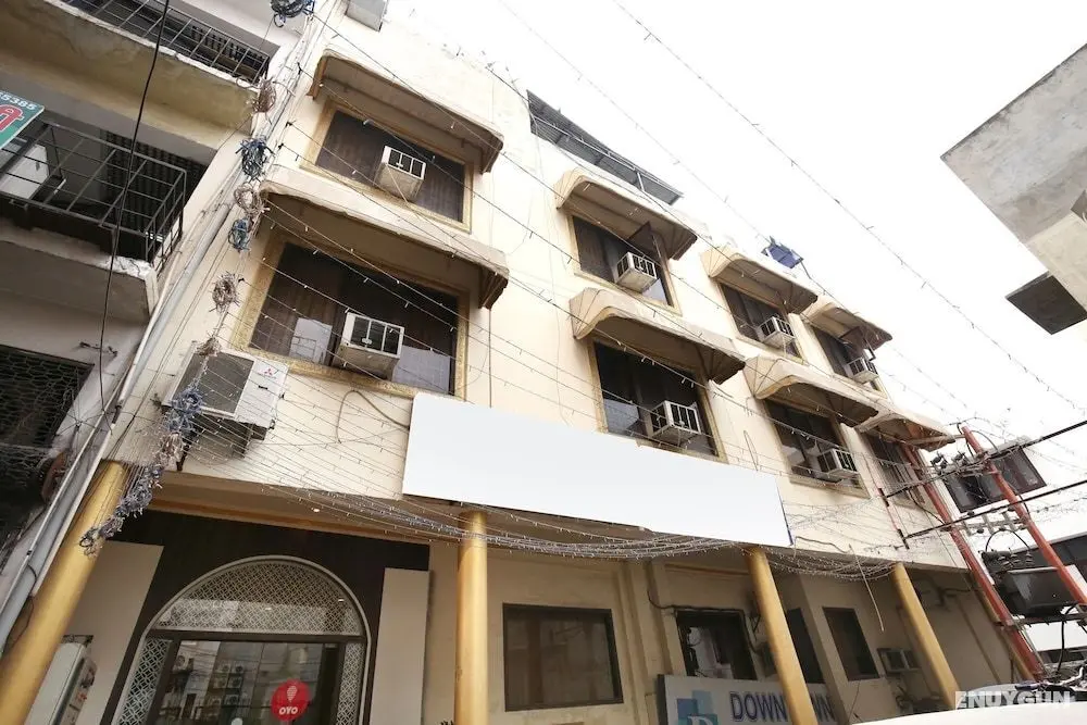 OYO 9736 Hotel Downtown Suites - Dış Mekan