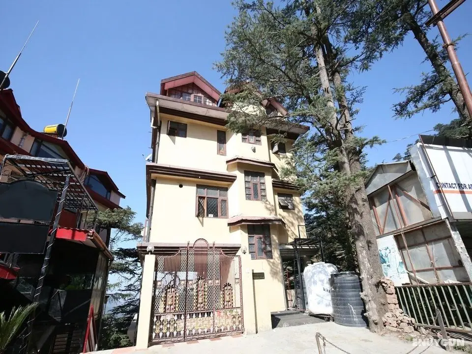 OYO 9838 Home 2BHK Whistling Pines Bharari - Dış Mekan