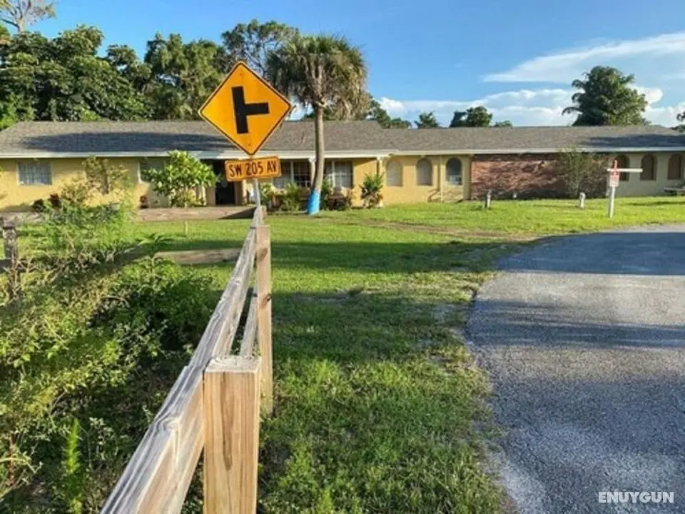 OYO Family Ranch at Melbourne FL - Dış Mekan