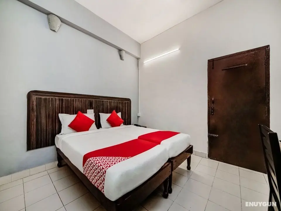 OYO Flagship 26760 Paradise Circle - Öne Çıkan Resim