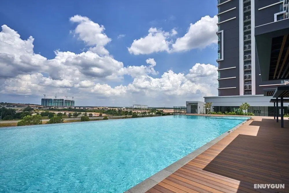 OYO Home 1135 Magnificent 1BR Kenwingston - Öne Çıkan Resim