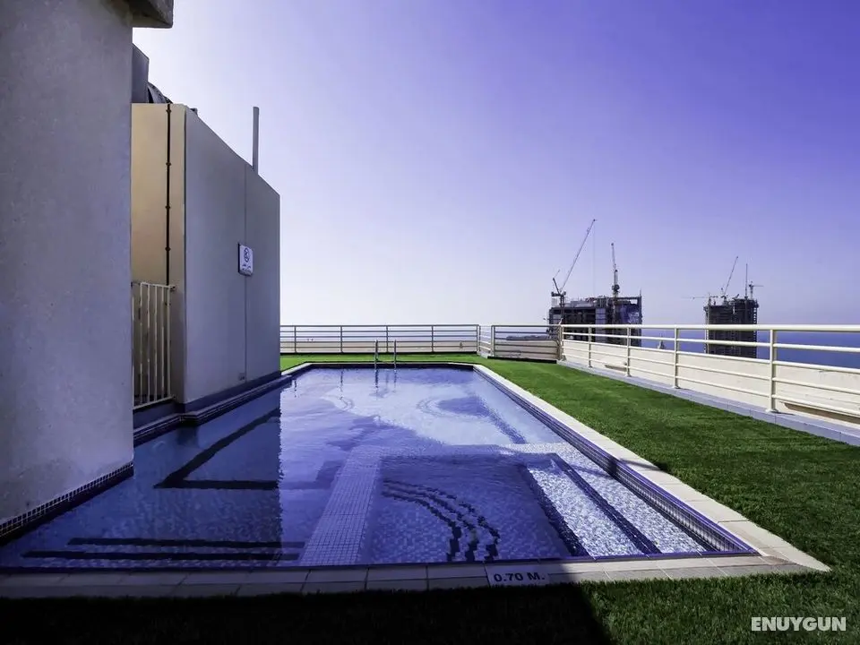 OYO Home 185 Marina Facing 2BHK - Havuz