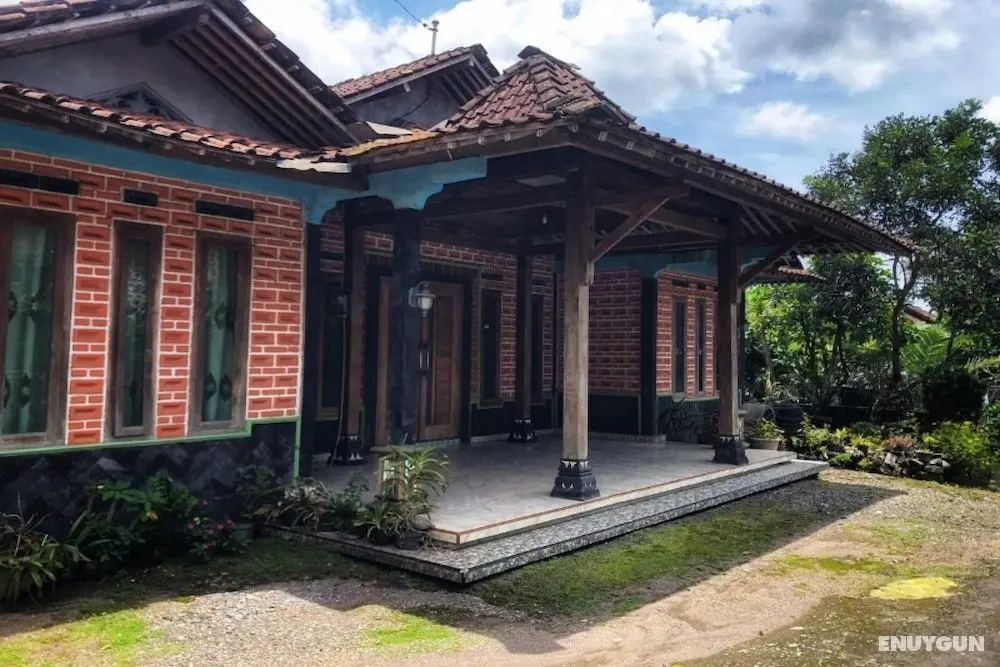 OYO Homes 91096 Desa Wisata Tunggul Arum - Öne Çıkan Resim