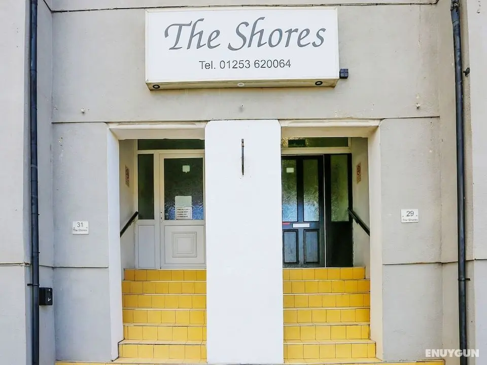OYO The Shores Hotel - Öne Çıkan Resim