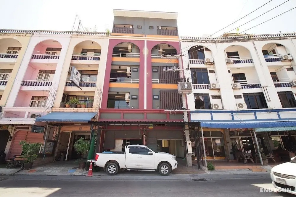 OYO Sintara Residence - Dış Mekan