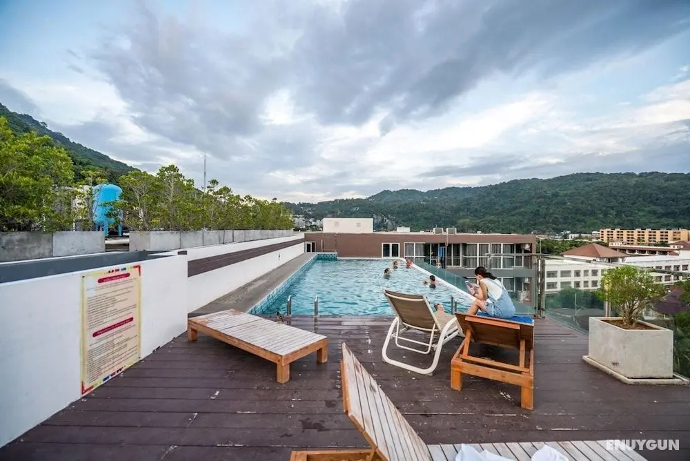 Ozone Kata -great Location Rooftop Pool Convenient Studio - Oda