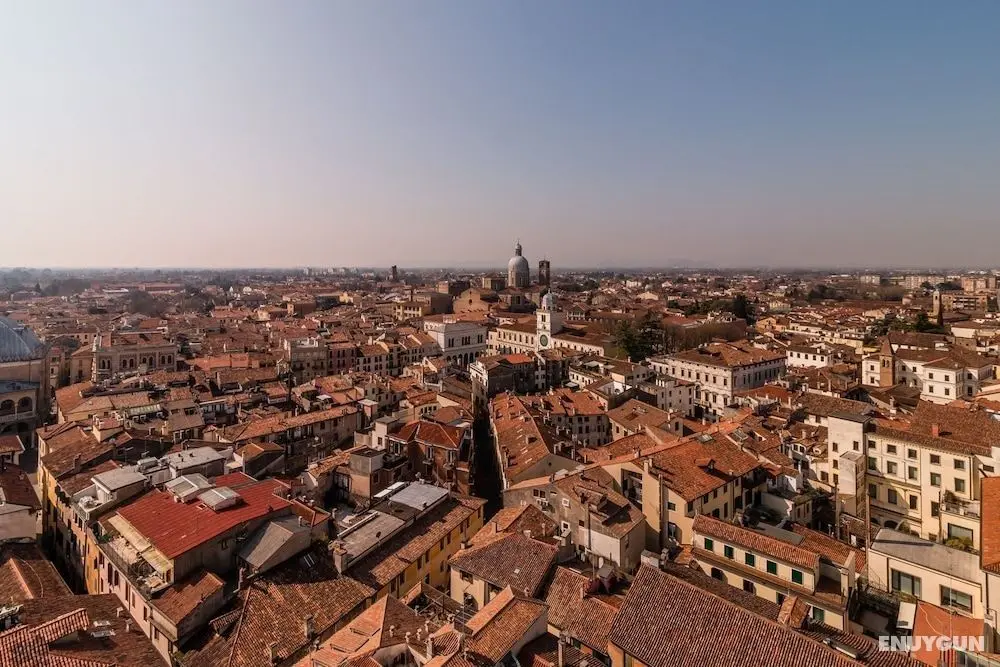 Padova Tower City & Hills View Libeccio - Öne Çıkan Resim