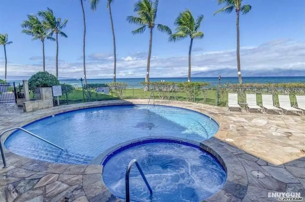 Paki Maui BeachFront Lahaina Condos - Öne Çıkan Resim