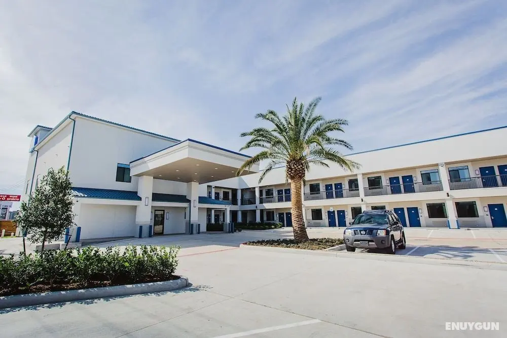 Palace Inn Blue US 59 & Gessner - Oda Manzaraları