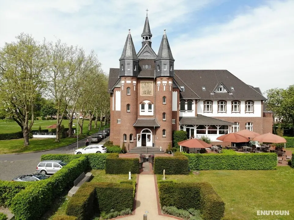 Palace St. George - Öne Çıkan Resim