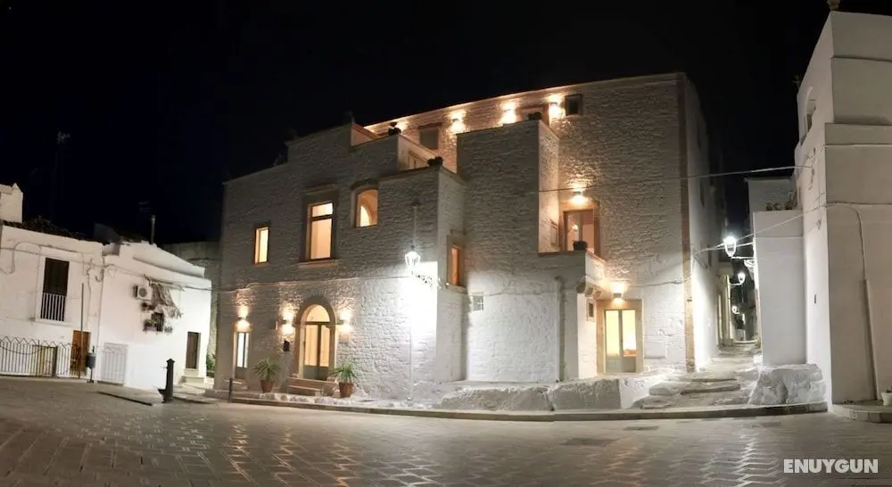 Palazzo Camarda - Dış Mekan