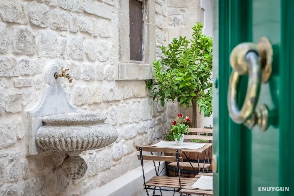 Palazzo Montalbano - Öne Çıkan Resim