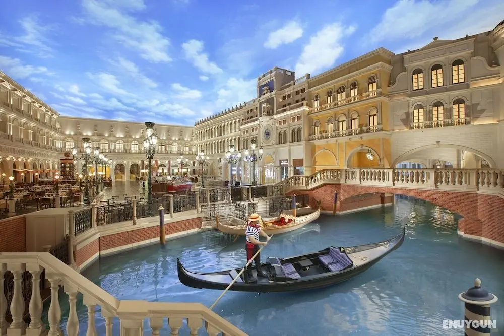 The Palazzo Prestige Club Lounge - İç Mekan
