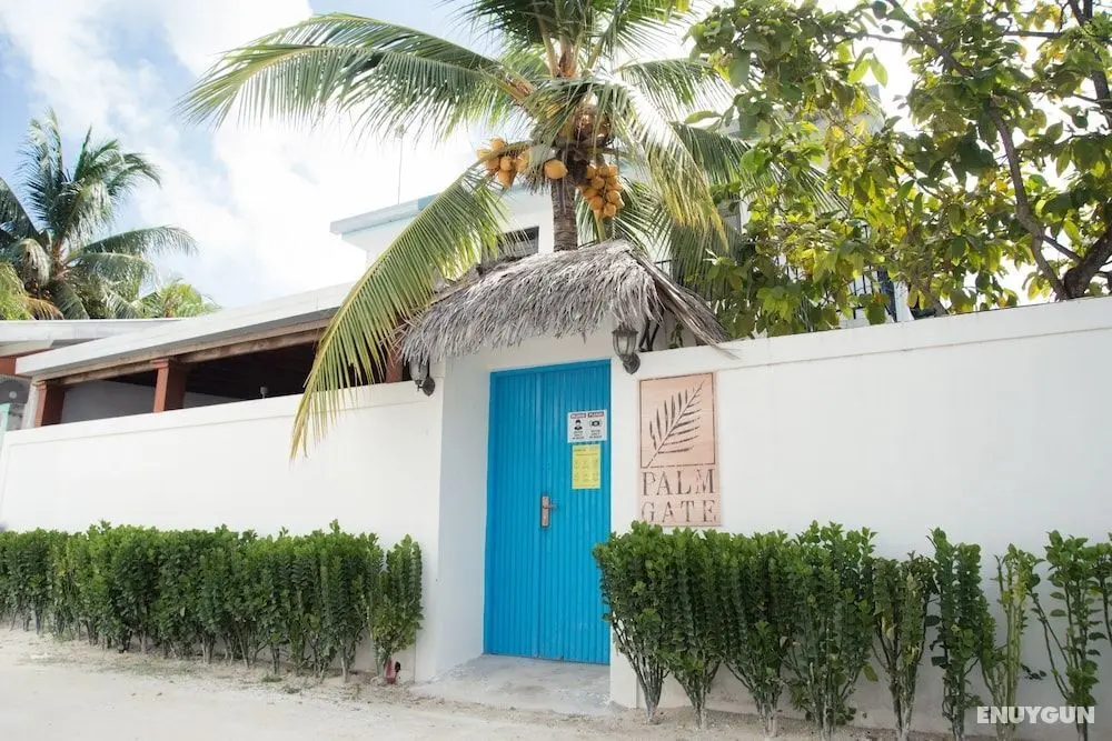 Palm Gate Maldives - Öne Çıkan Resim