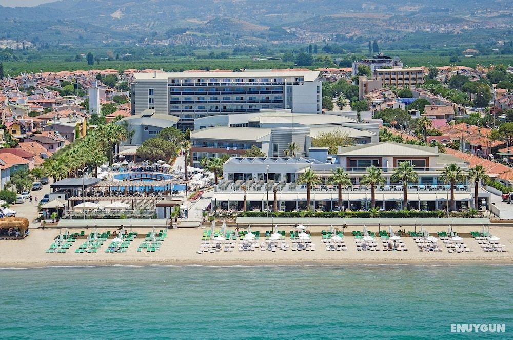 Palm Wings Beach Resort & Spa Kuşadası