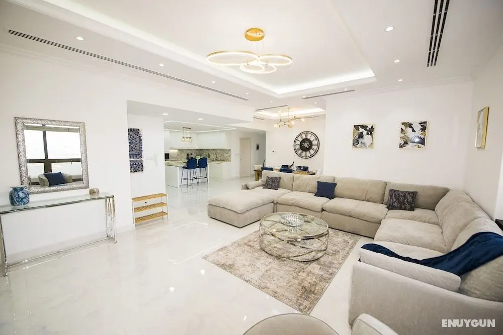PalmBay @ JBR 4 Bedroom Sea View Apartment - Öne Çıkan Resim