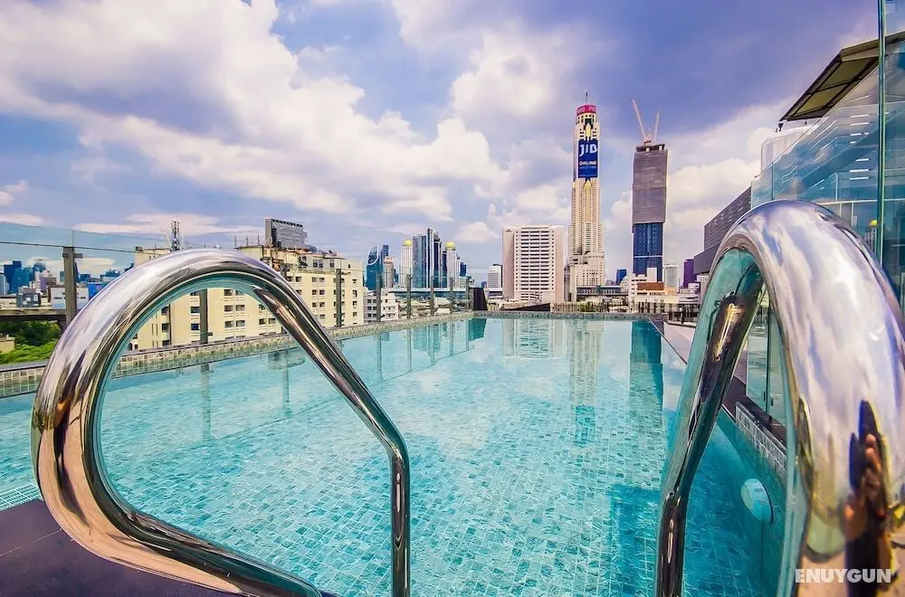 Pannarai Hotel Bangkok - Havuz