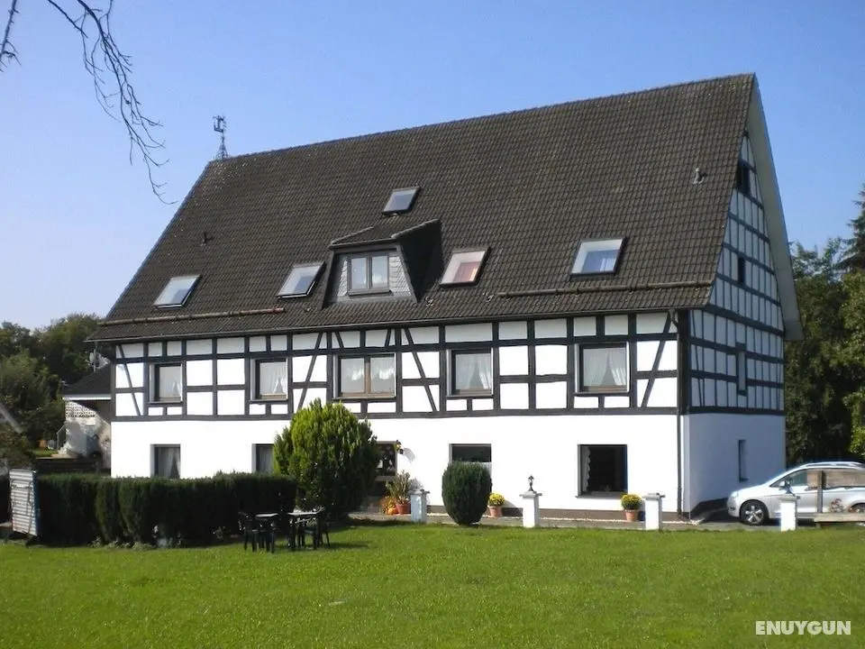 Panoramic-view Apartment in Attendorn-silbecke With Garden - Öne Çıkan Resim