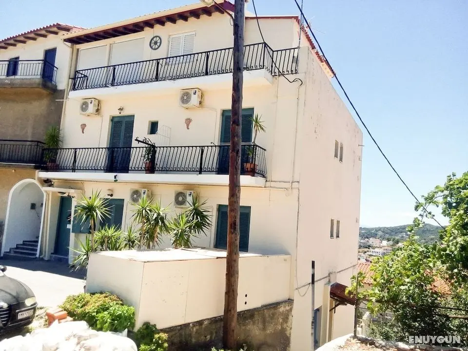 Pansion Konstantinos - Öne Çıkan Resim