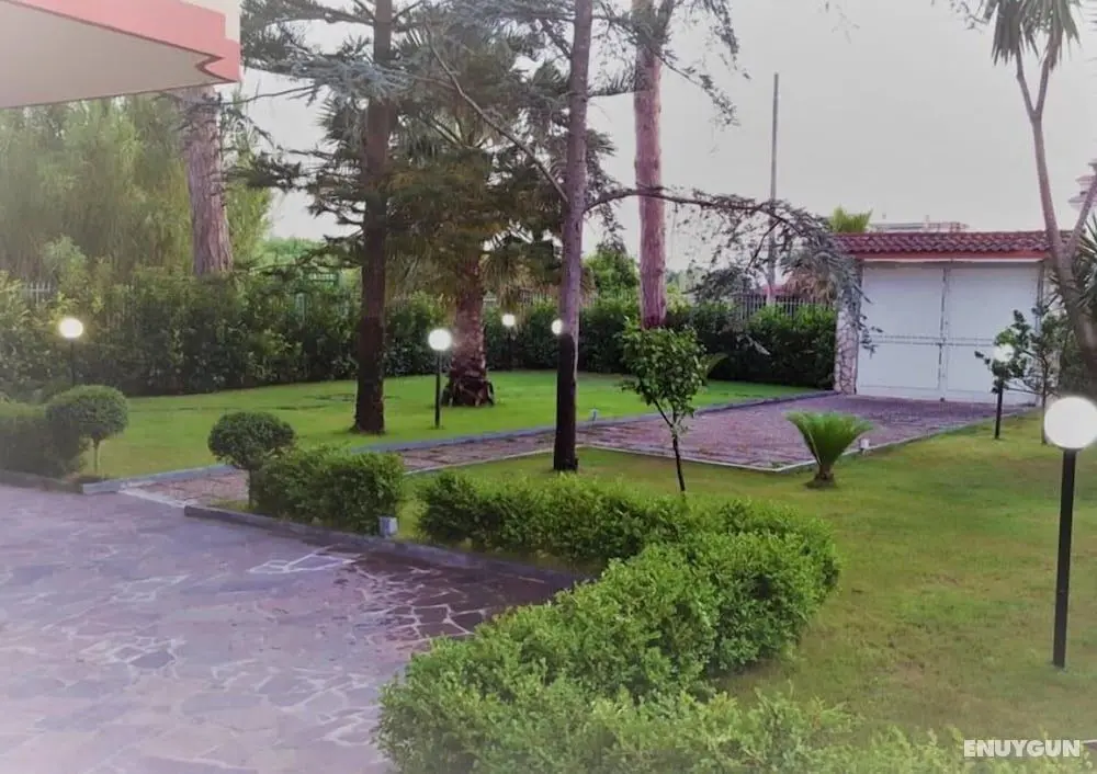 Hotel Paradise - Dış Mekan