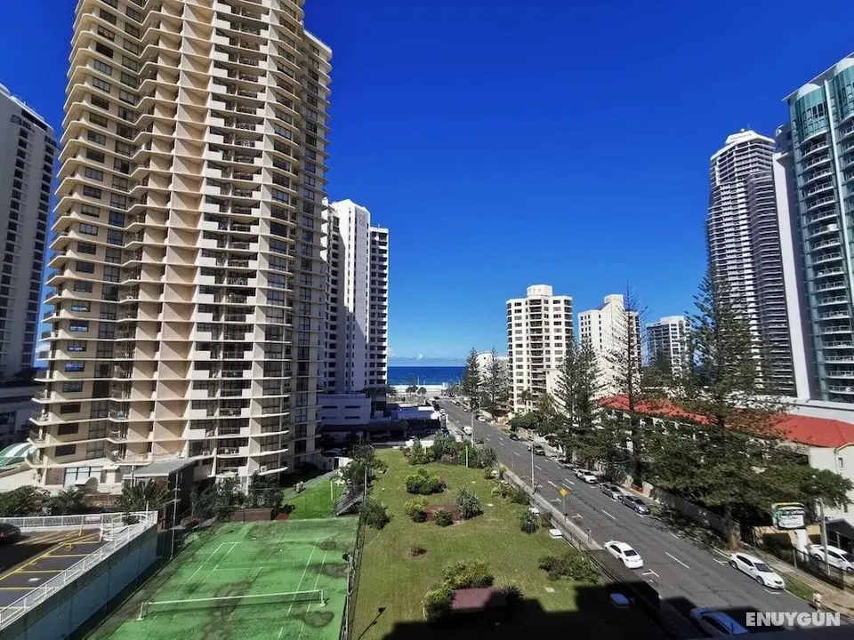 Paradise Towers Surfers Paradise - Oda Manzaraları