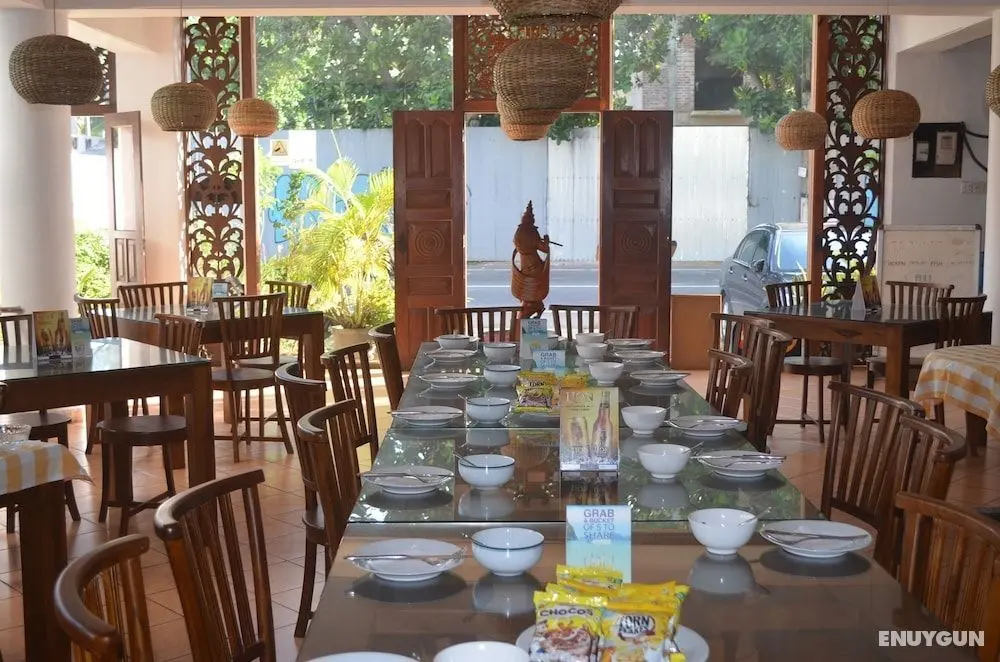 Hotel Paradiso - Öne Çıkan Resim