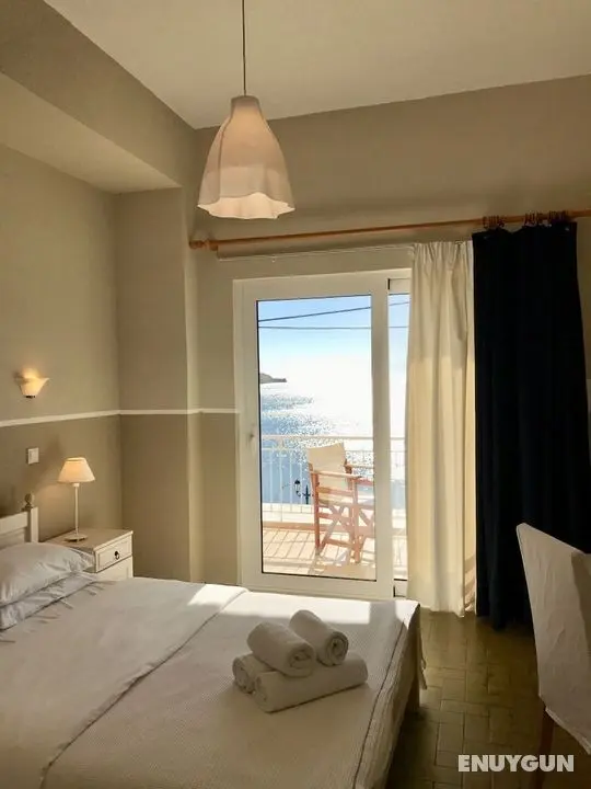 Paradisos Hotel - Öne Çıkan Resim