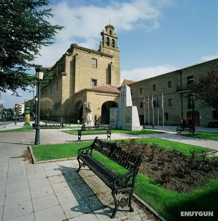 Parador de Santo Domingo Bernardo de Fresneda - Öne Çıkan Resim