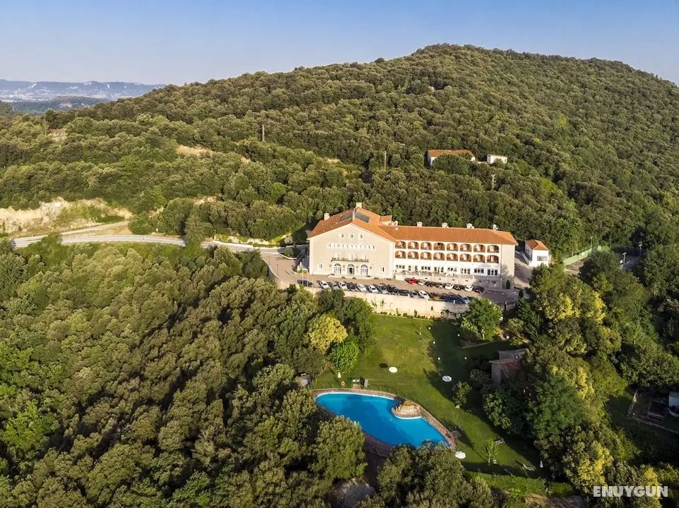 Parador De Vic Sau - Öne Çıkan Resim