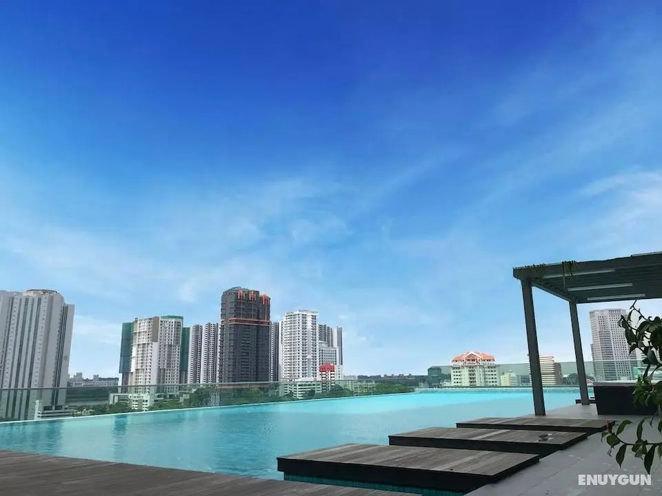 Paragon Suite by HomestayJB - Öne Çıkan Resim