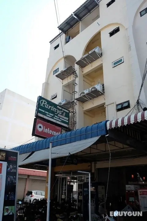 Parinya's Apartment - Öne Çıkan Resim