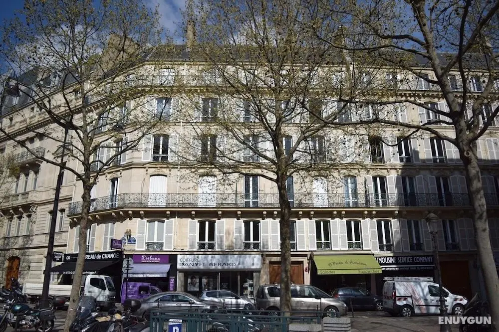 Paris Square - Dış Mekan