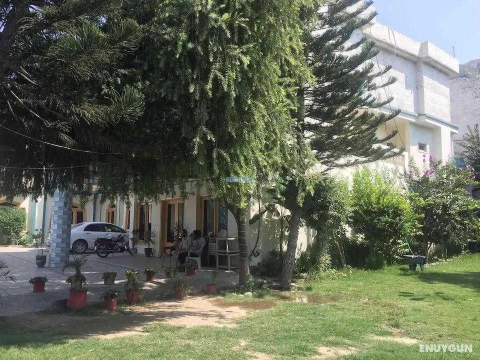 Park Continental Hotel & Restaurant - Dış Mekan