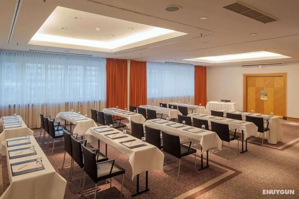 Park Inn by Radisson Berlin Alexanderplatz - Öne Çıkan Resim
