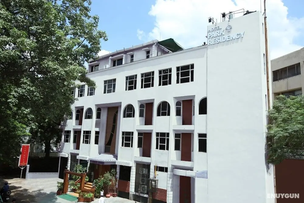 Hotel Park Residency - Dış Mekan