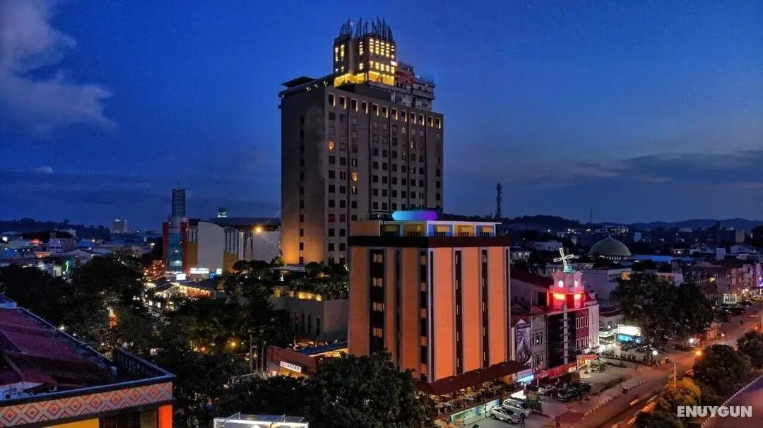 Parkside Sovrano Hotel Batam - Öne Çıkan Resim