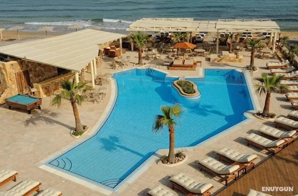 Parthenis Beach Suites by the Sea - Öne Çıkan Resim