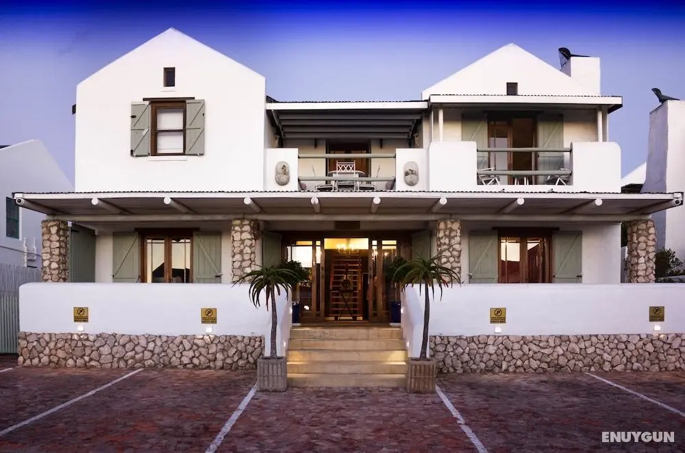 Paternoster Manor - Öne Çıkan Resim