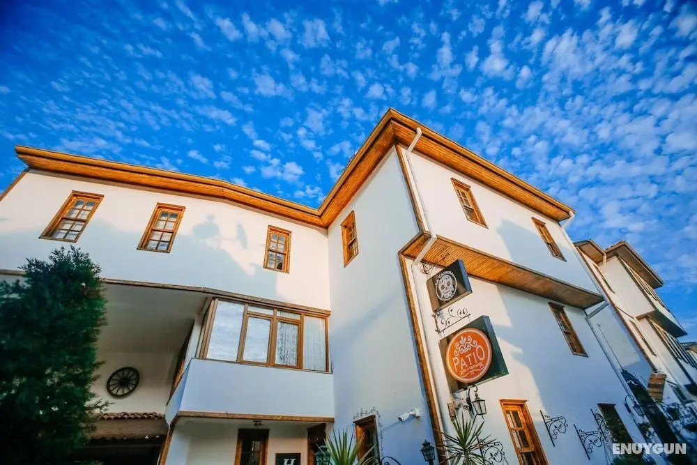 Patio Hotel - Öne Çıkan Resim