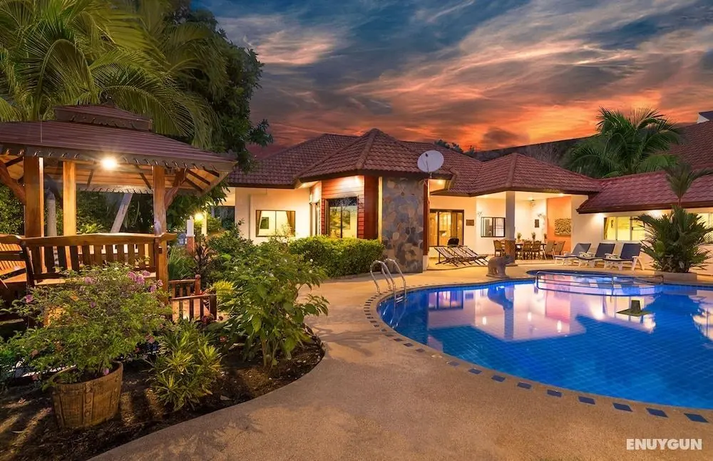 Pattaya Hill, Near the City and Beach - Konum Öne Çıkanlar