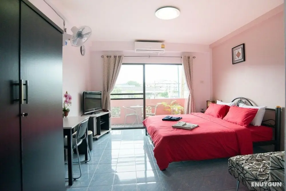 Pattaya Holiday Lodge - Öne Çıkan Resim